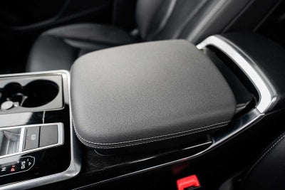 2019 Audi Q8 Premium