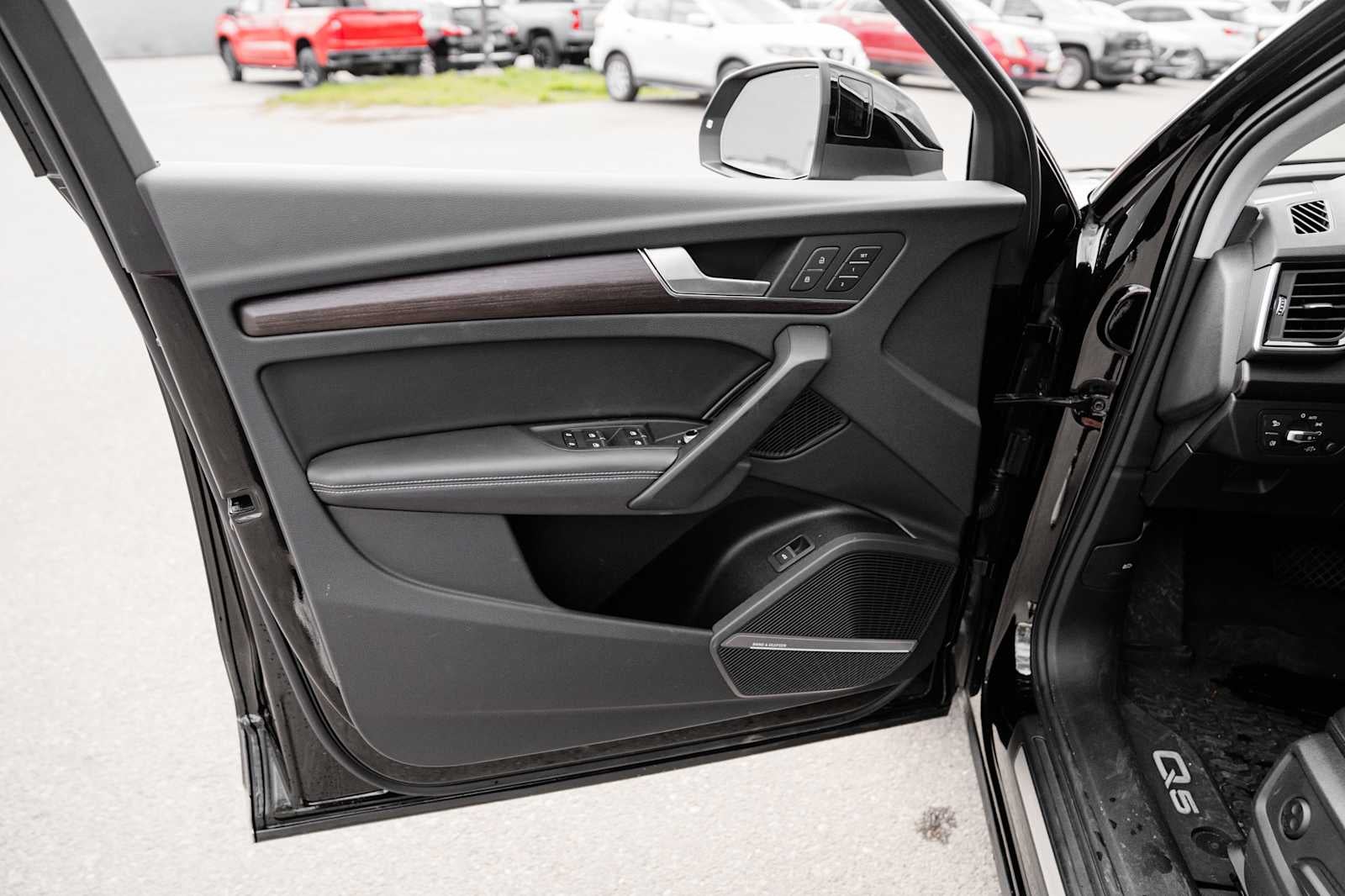 2023 Audi Q5 Premium Plus