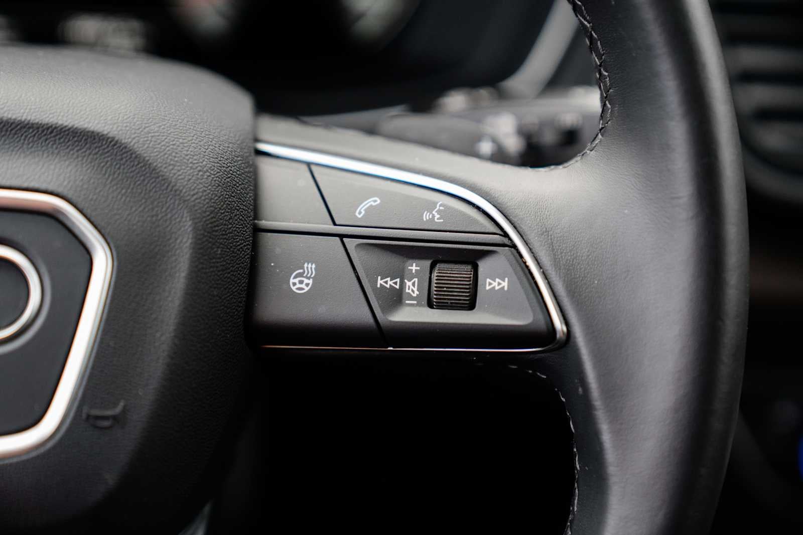 2023 Audi Q5 Premium Plus