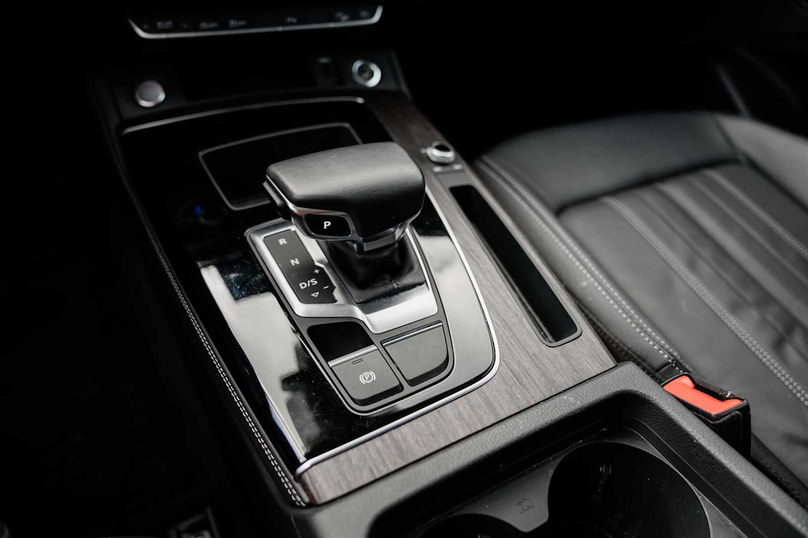 2023 Audi Q5 Premium Plus