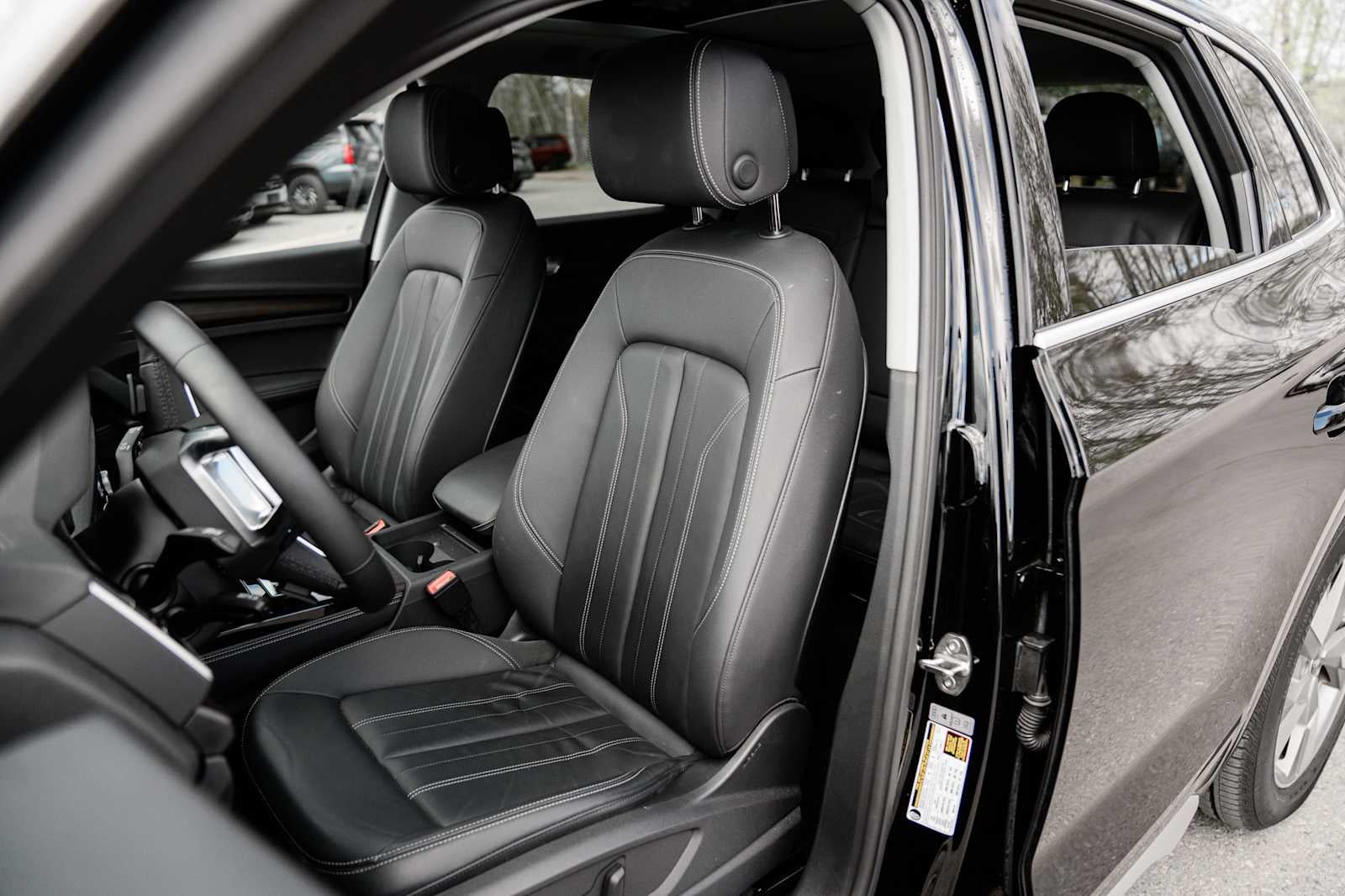 2023 Audi Q5 Premium Plus