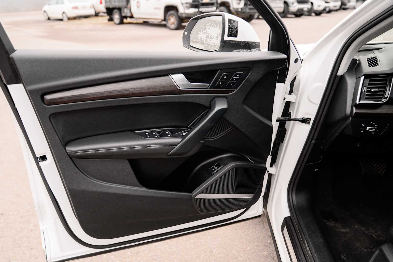 2024 Audi Q5 S line Premium Plus