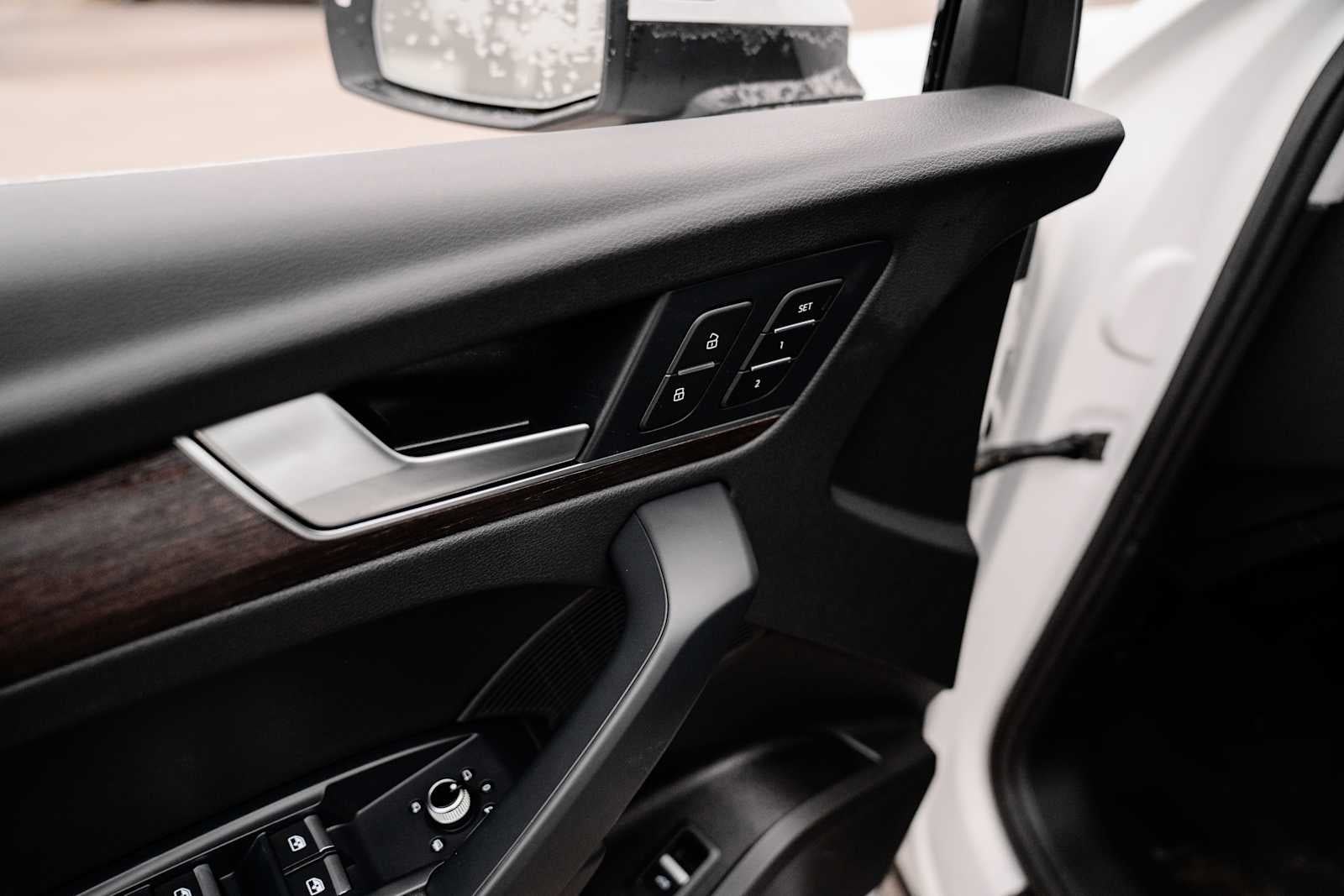 2024 Audi Q5 S line Premium Plus