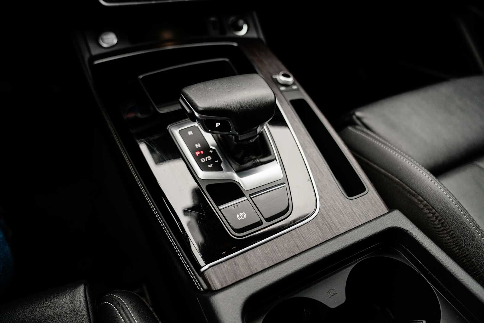 2024 Audi Q5 S line Premium Plus