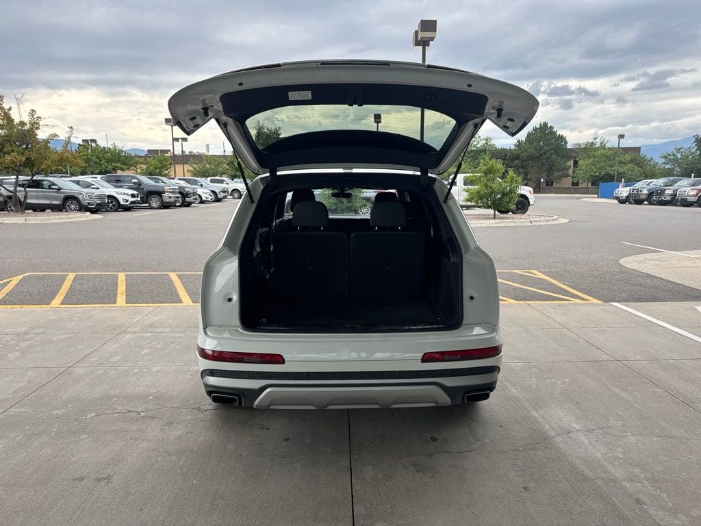 2025 Audi Q7 Premium Plus