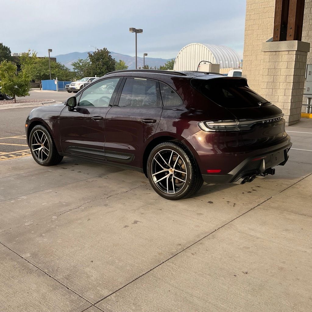 2024 Porsche Macan AWD