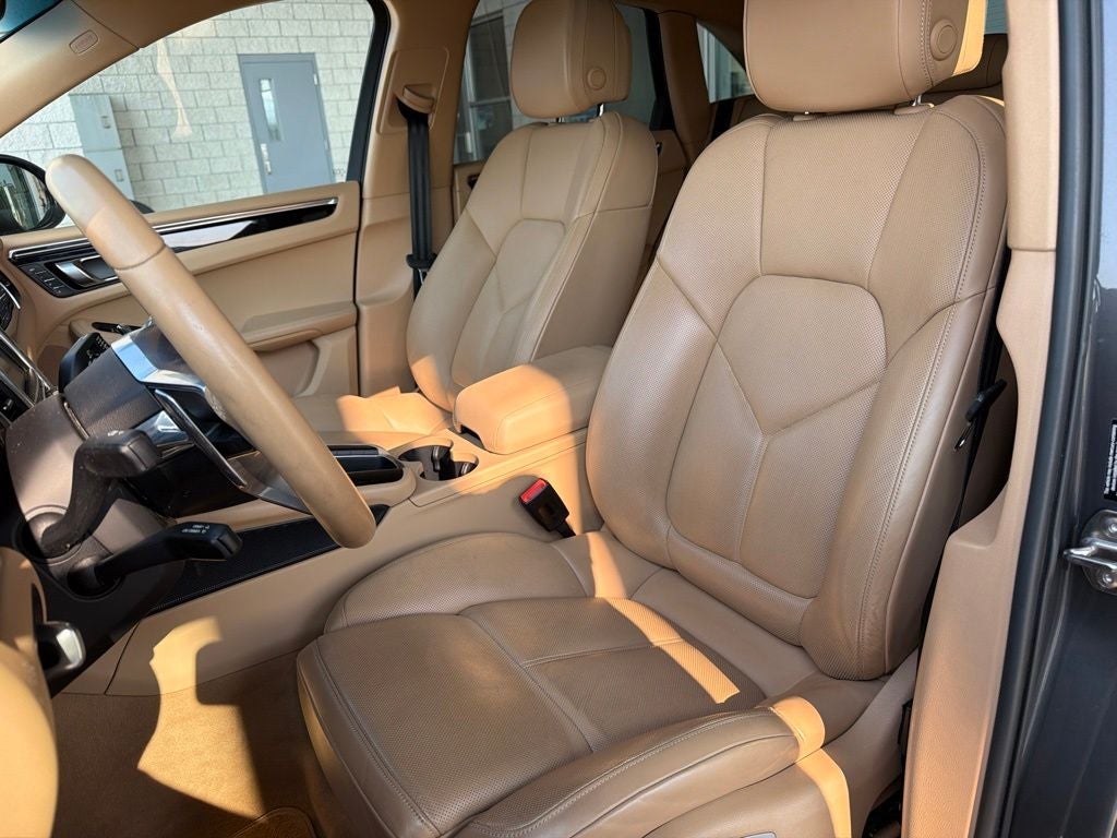 2016 Porsche Macan S