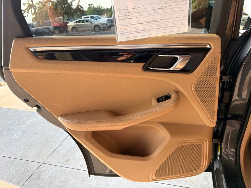 2016 Porsche Macan S