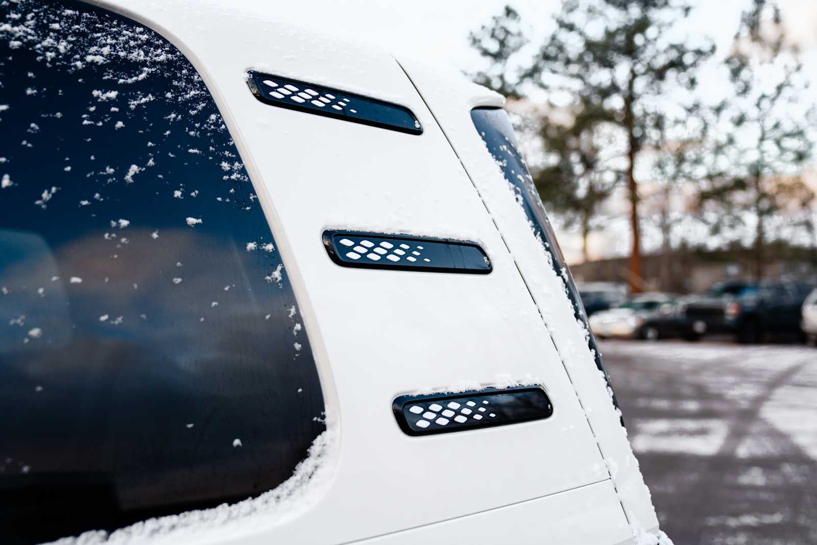 2025 Volkswagen ID. Buzz Pro S Plus AWD