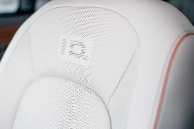 2025 Volkswagen ID. Buzz Pro S Plus AWD