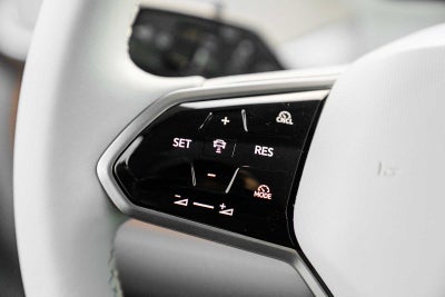 2025 Volkswagen ID. Buzz Pro S Plus AWD