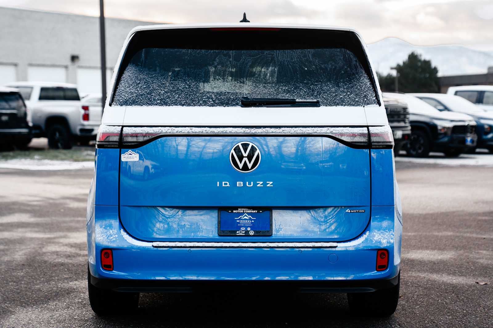 2025 Volkswagen ID. Buzz Pro S Plus AWD