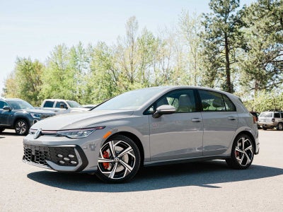 2026 Volkswagen Golf GTI 2.0T SE