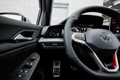 2026 Volkswagen Golf GTI 2.0T SE