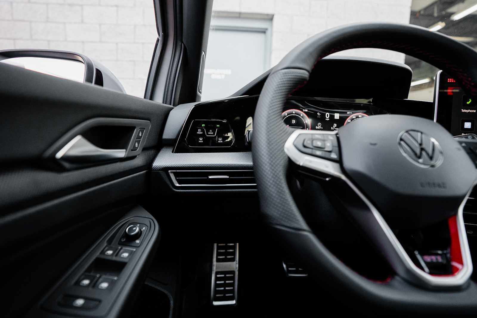 2026 Volkswagen Golf GTI 2.0T SE