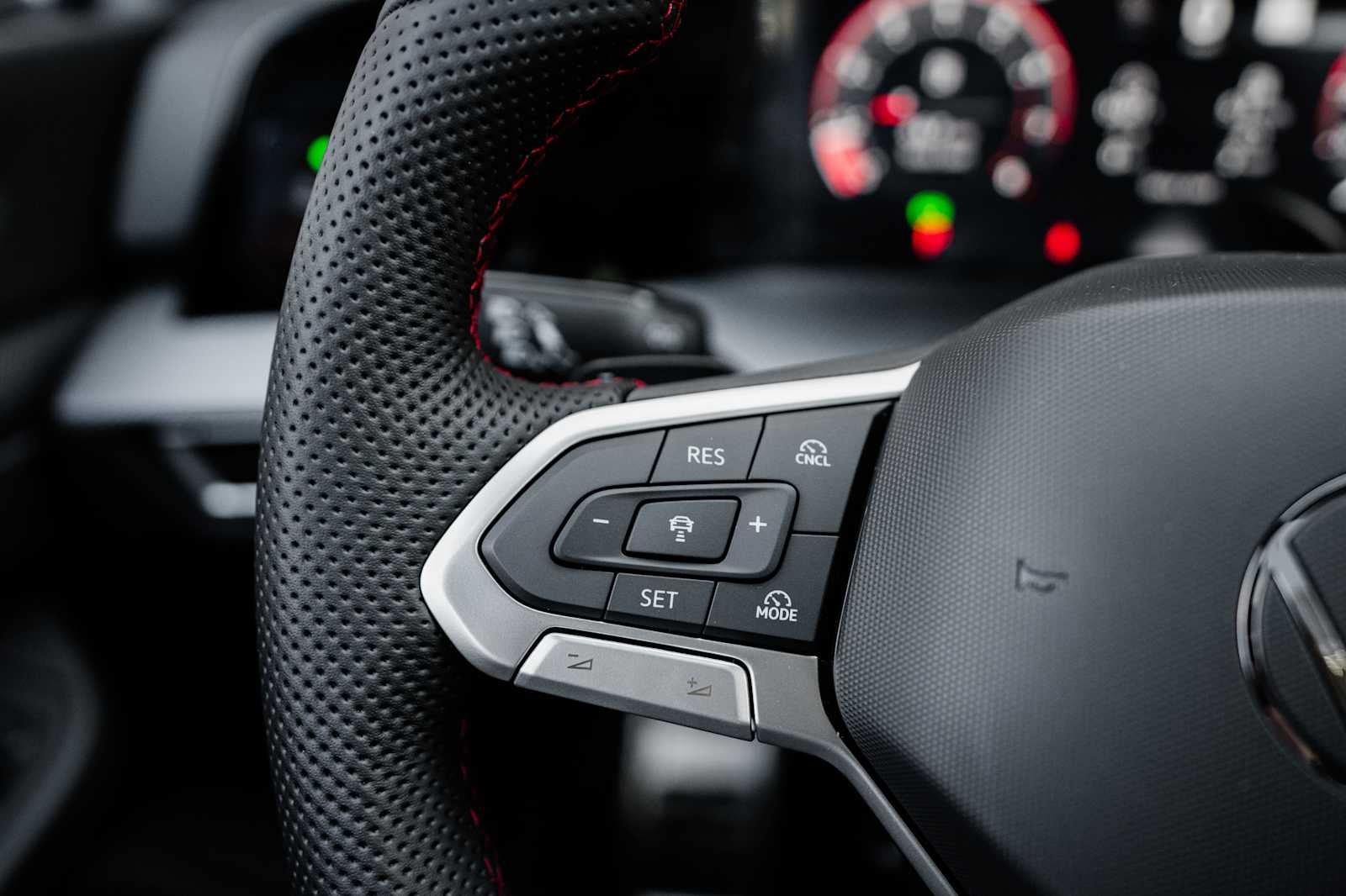 2026 Volkswagen Golf GTI 2.0T SE