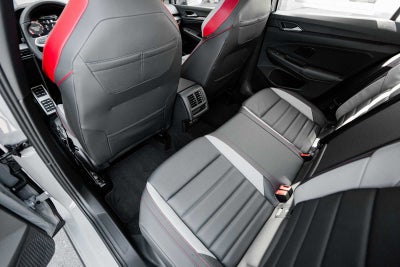 2026 Volkswagen Golf GTI 2.0T SE