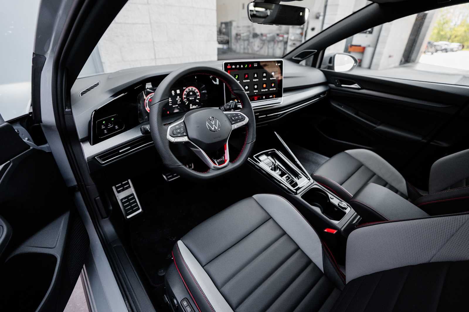 2026 Volkswagen Golf GTI 2.0T SE