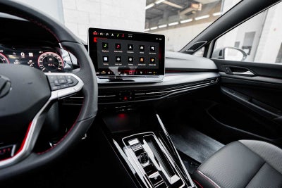 2026 Volkswagen Golf GTI 2.0T SE