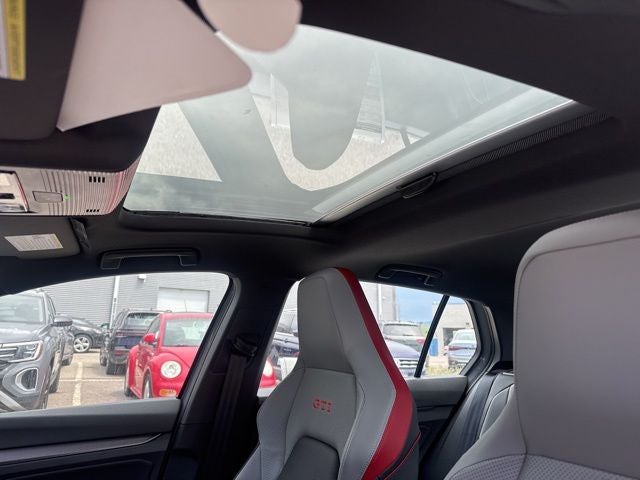 2026 Volkswagen Golf GTI 2.0T SE