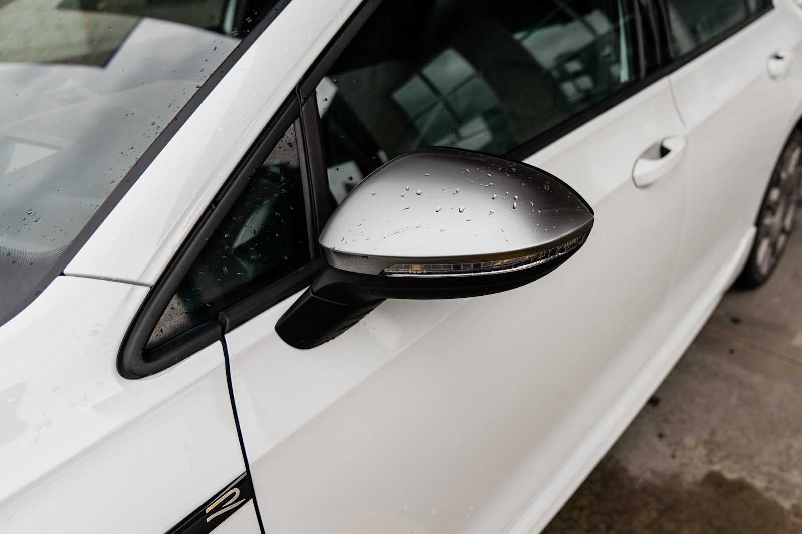 2024 Volkswagen Golf R 2.0T DSG