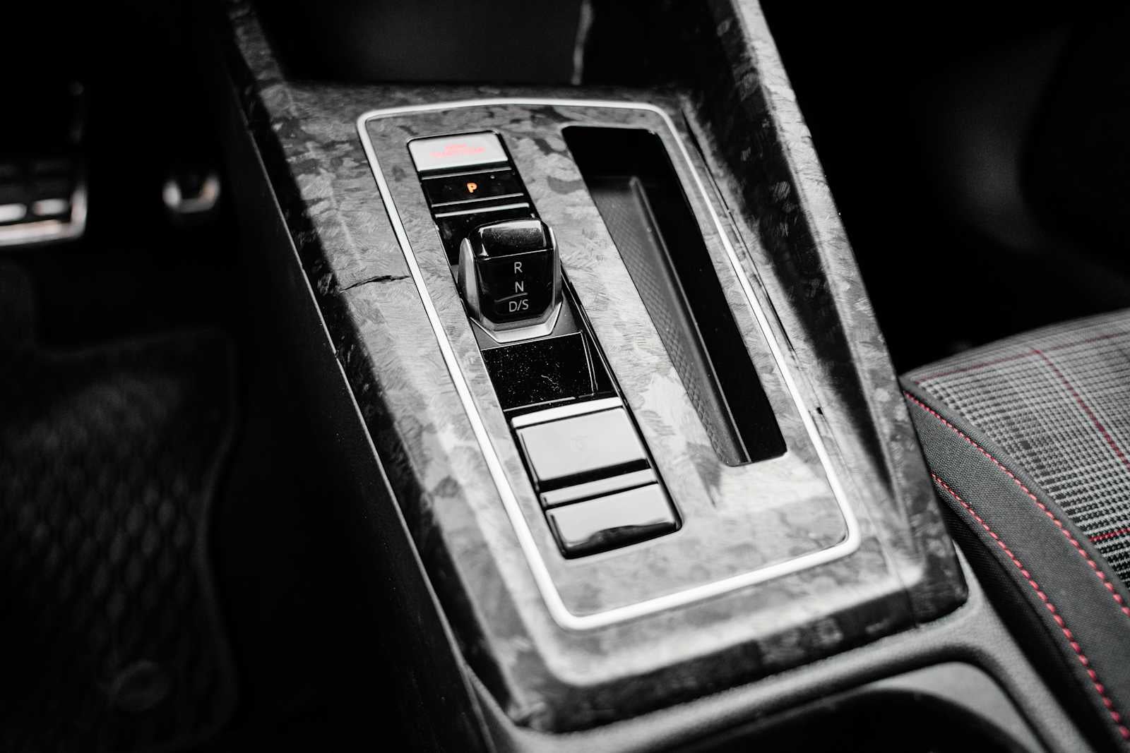 2025 Volkswagen Golf GTI S