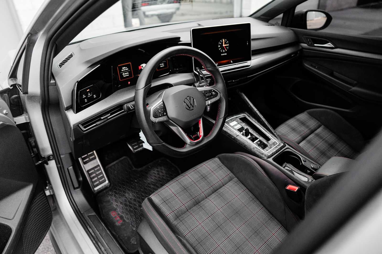 2025 Volkswagen Golf GTI S