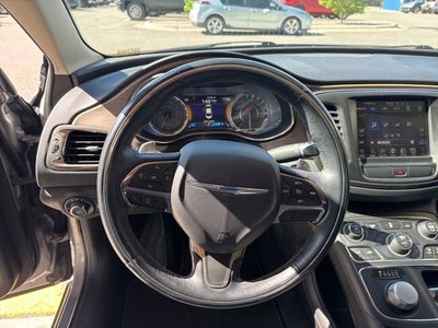 2016 Chrysler 200 C