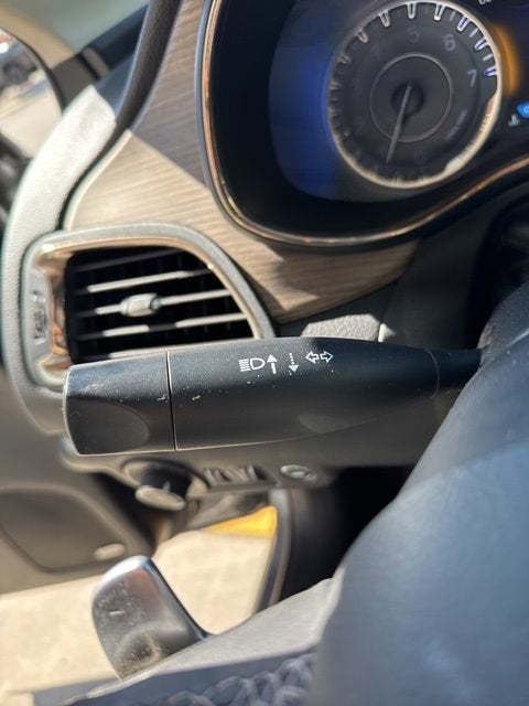 2016 Chrysler 200 C