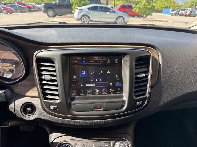 2016 Chrysler 200 C