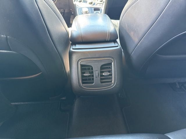 2016 Chrysler 200 C