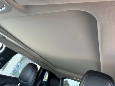 2017 Jeep Cherokee Overland