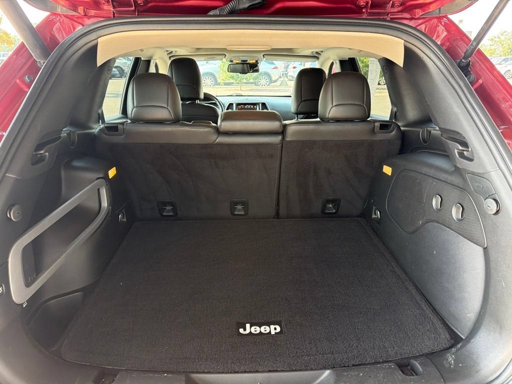 2017 Jeep Cherokee Overland