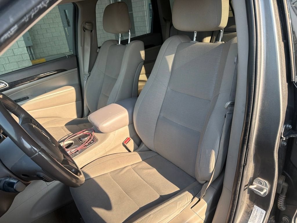2012 Jeep Grand Cherokee Laredo