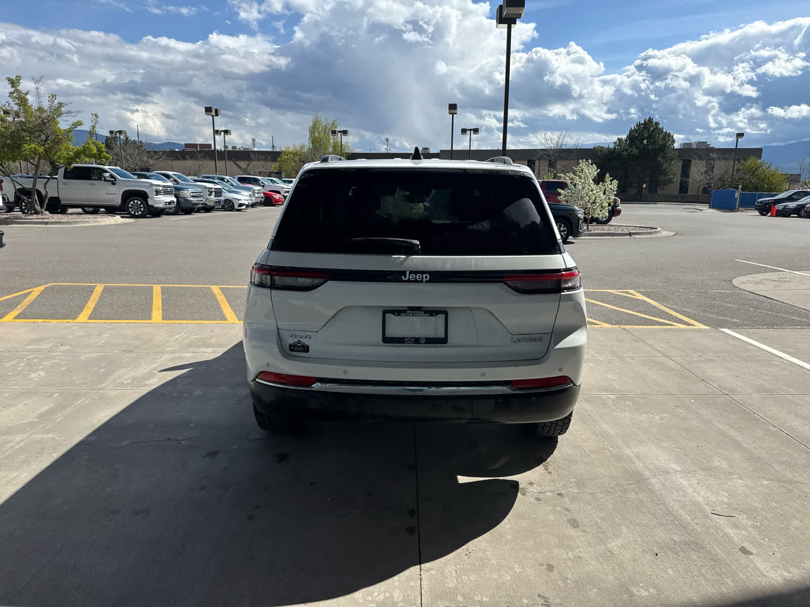 2024 Jeep Grand Cherokee Laredo 4x4