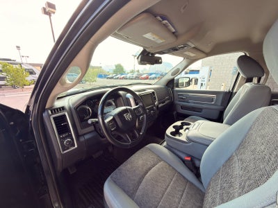 2017 RAM 1500 Big Horn Crew Cab 4x4 6'4" Box