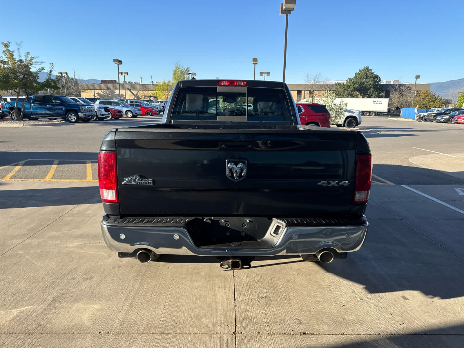 2017 RAM 1500 Big Horn Crew Cab 4x4 6'4" Box