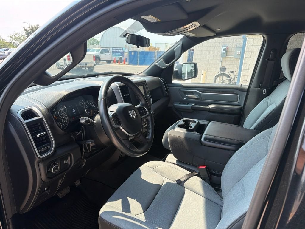 2022 RAM 1500 Big Horn Crew Cab 4x4 5'7" Box