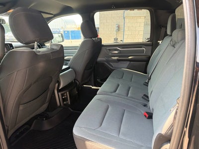 2022 RAM 1500 Big Horn Crew Cab 4x4 5'7" Box