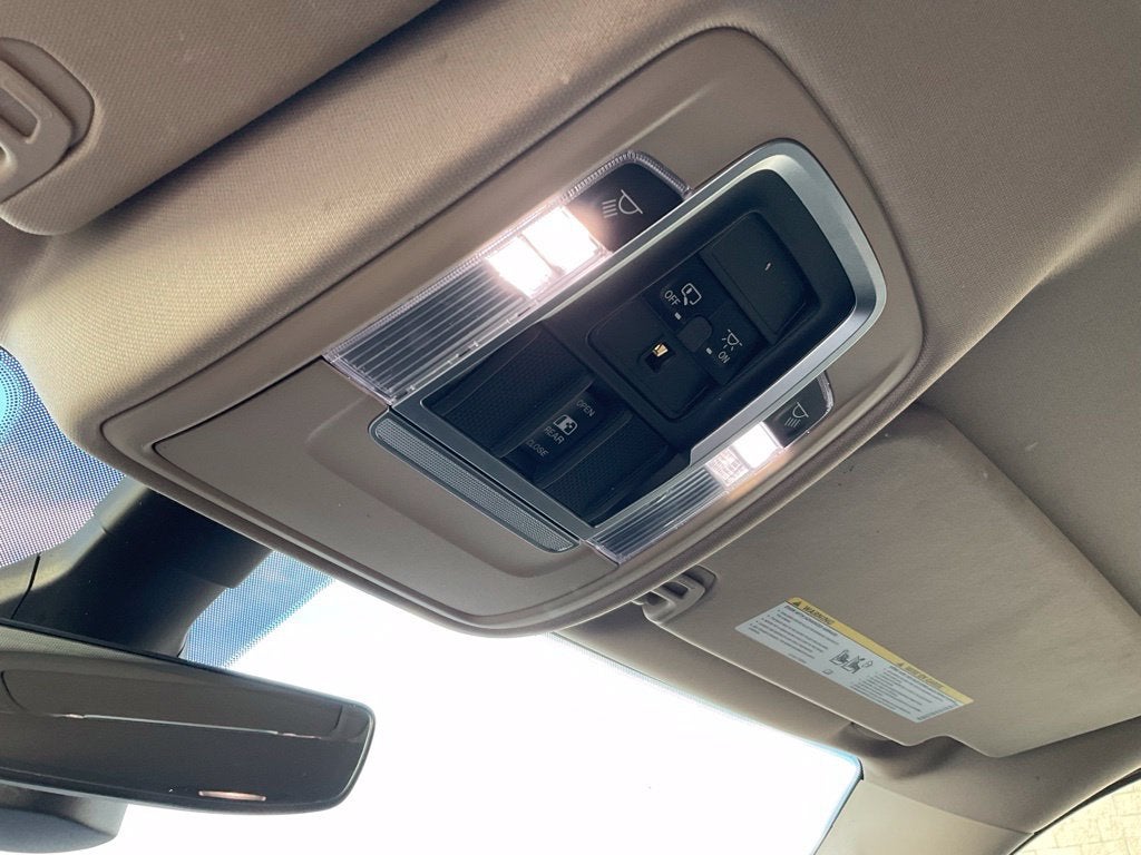 2019 RAM 1500 Laramie Quad Cab 4x4 6'4" Box