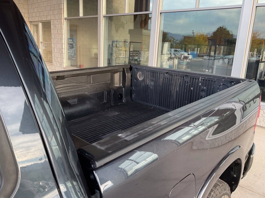 2019 RAM 1500 Laramie Quad Cab 4x4 6'4" Box