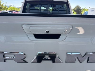 2025 RAM 1500 Big Horn Crew Cab 4x4 5'7" Box