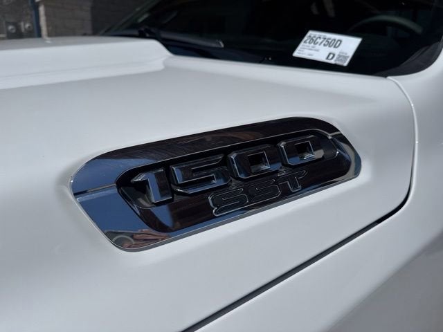 2025 RAM 1500 Big Horn Crew Cab 4x4 5'7" Box