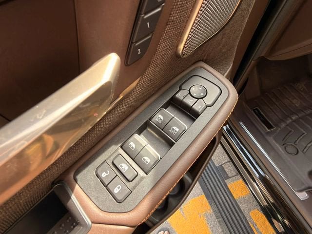 2025 RAM 1500 Limited Longhorn Crew Cab 4x4 5'7" Box