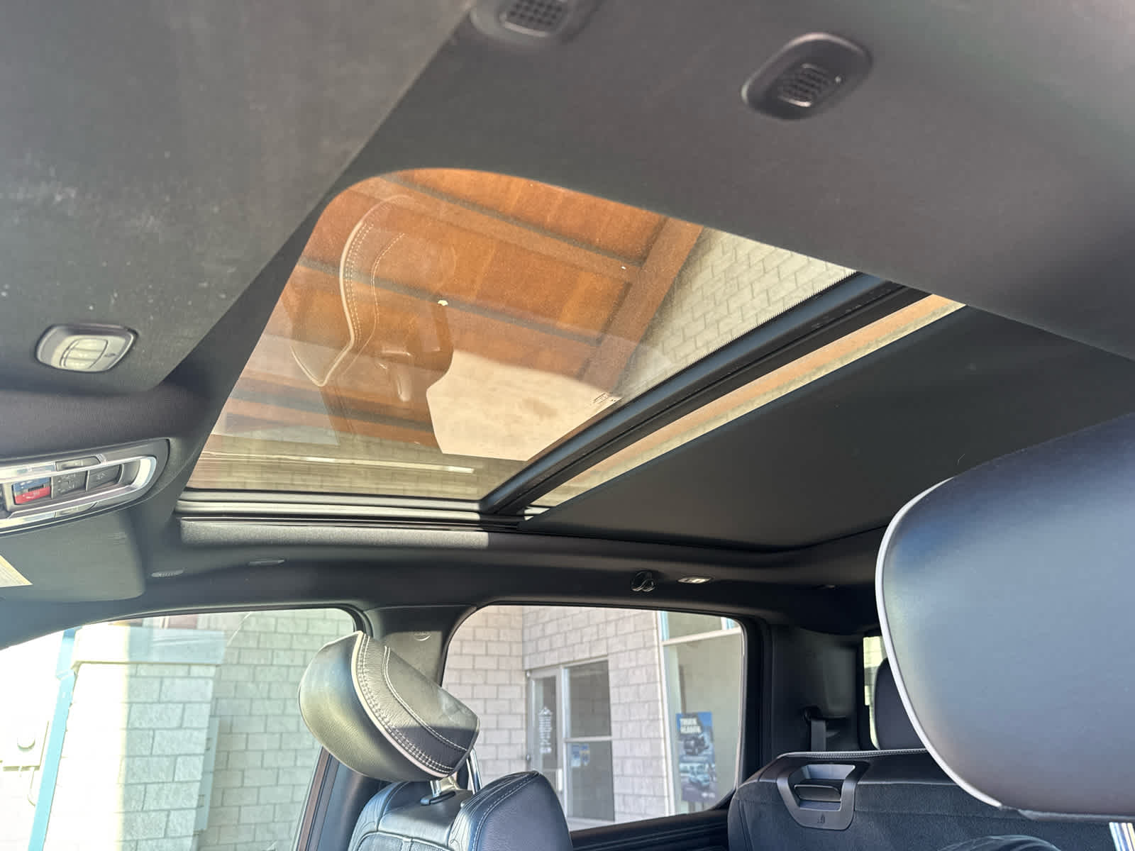 2021 RAM 1500 Limited Crew Cab 4x4 5'7" Box