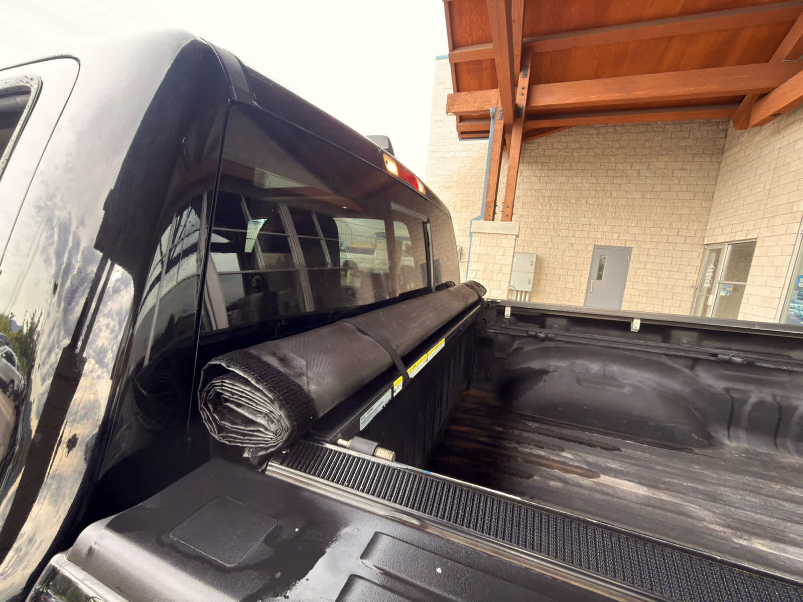 2019 RAM 1500 Laramie Crew Cab 4x4 5'7" Box