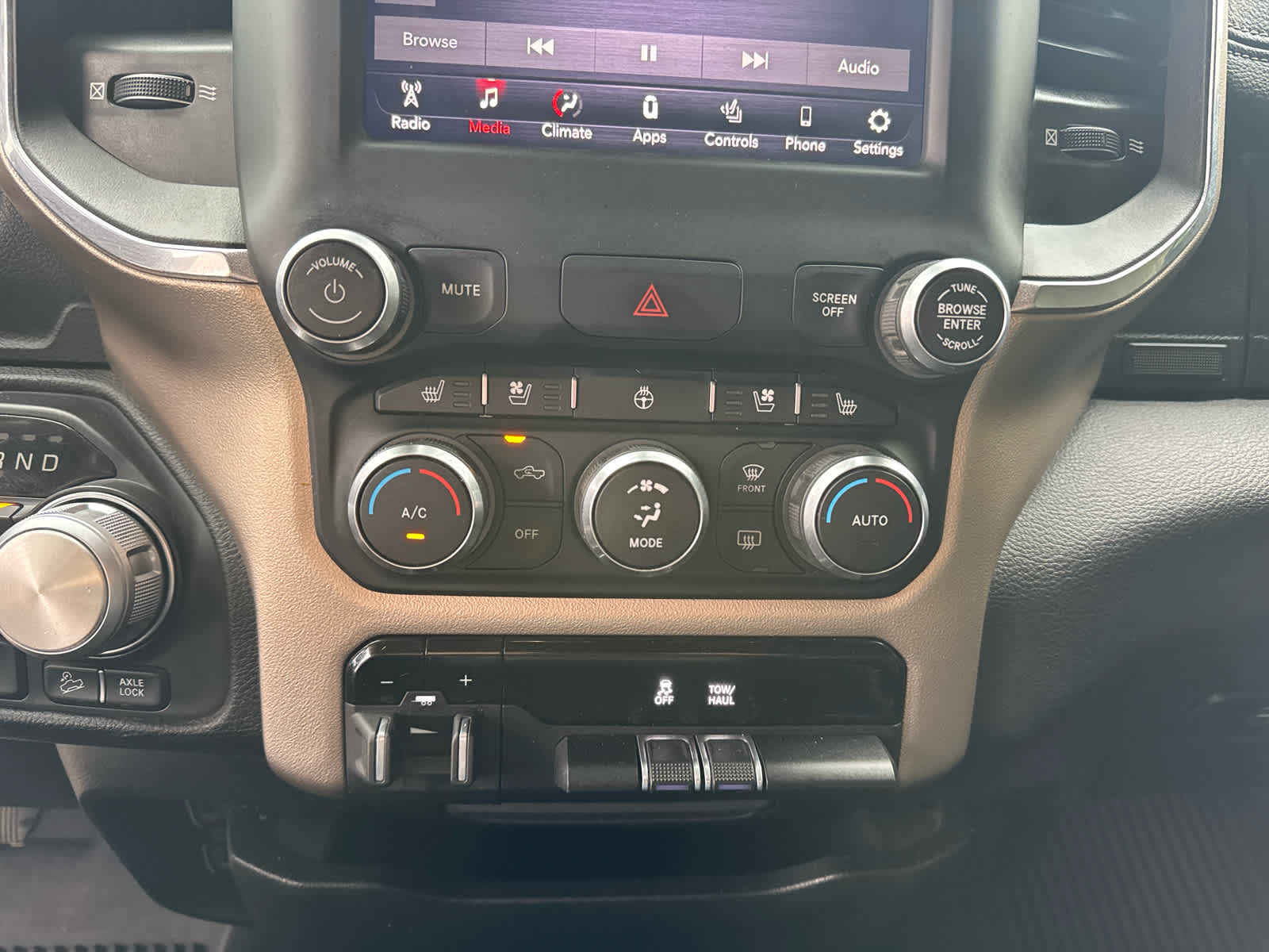 2019 RAM 1500 Laramie