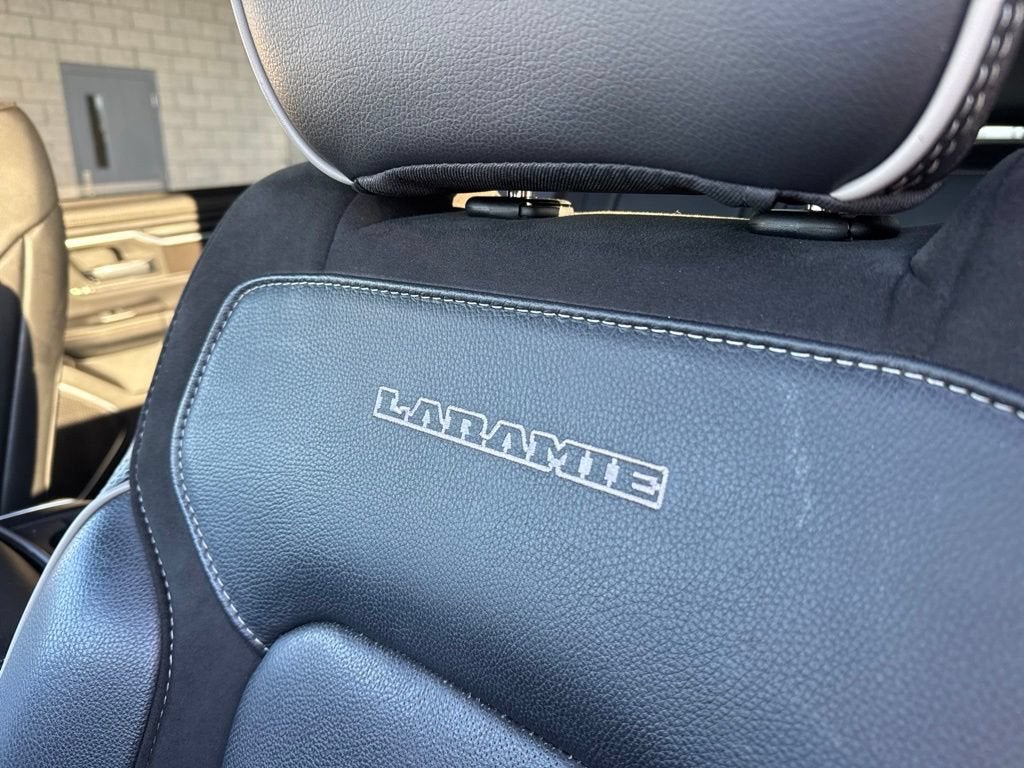 2024 RAM 1500 Laramie Crew Cab 4x4 5'7" Box