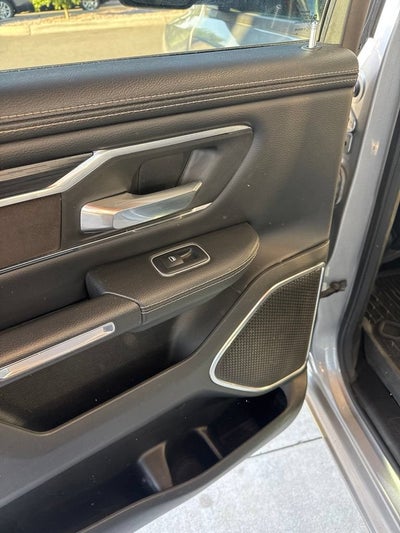 2024 RAM 1500 Laramie Crew Cab 4x4 5'7" Box