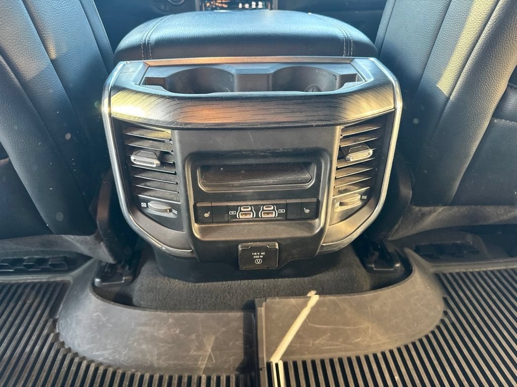 2024 RAM 1500 Laramie Crew Cab 4x4 5'7" Box